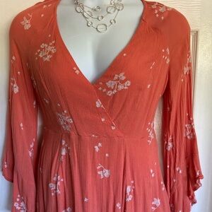 FREE PEOPLE..embroidery Dress